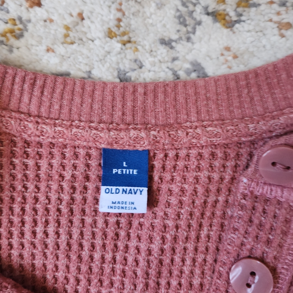 Old Navy Waffle Knit Henley Sweater in Dusty Rose Pink - Picture 2 of 6